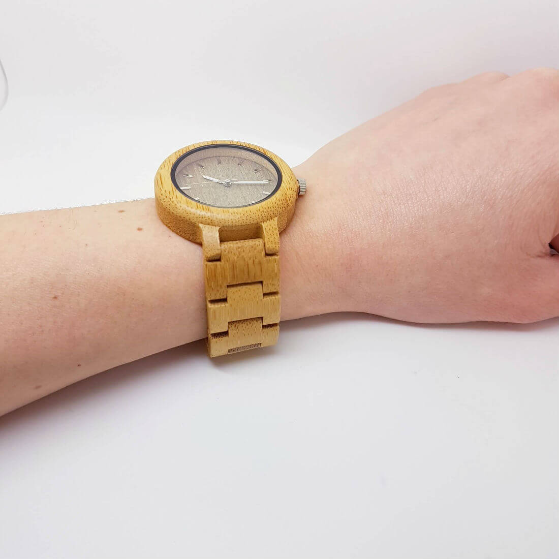 Akela | Bamboo - Tree Ticker