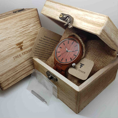 Madera | Red Sandalwood - Tree Ticker