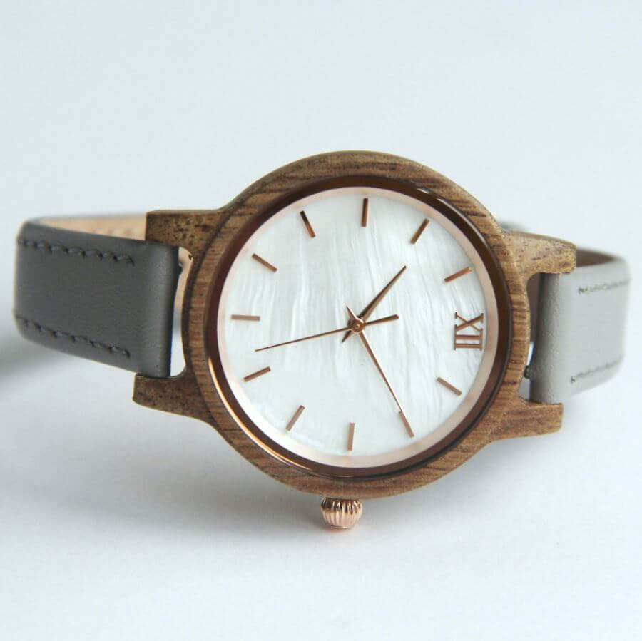 Nala | Walnut - Tree Ticker