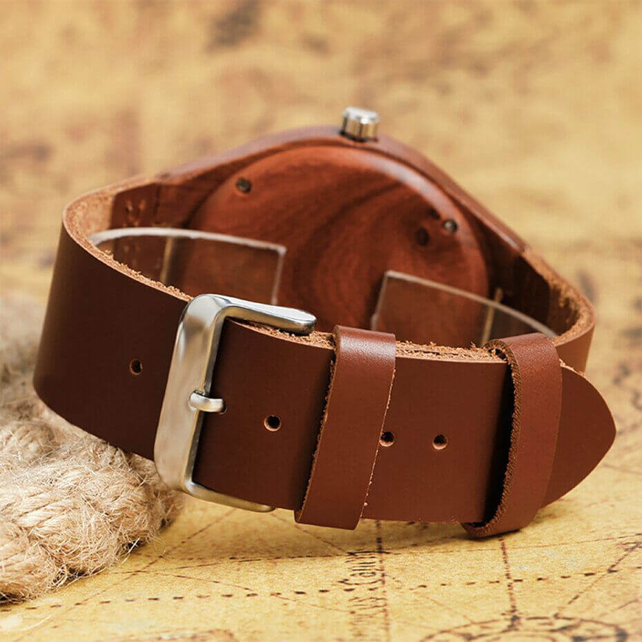 Idowa | Red Sandalwood - Tree Ticker